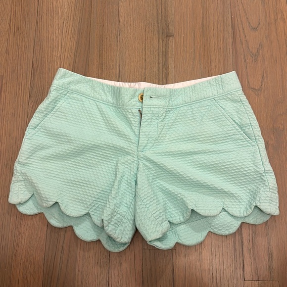 Lilly Pulitzer Pants - Lilly Pulitzer size 0 shorts